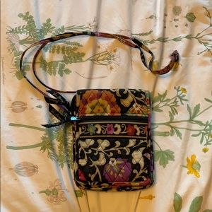 VERA BRADLEY Across the body bag